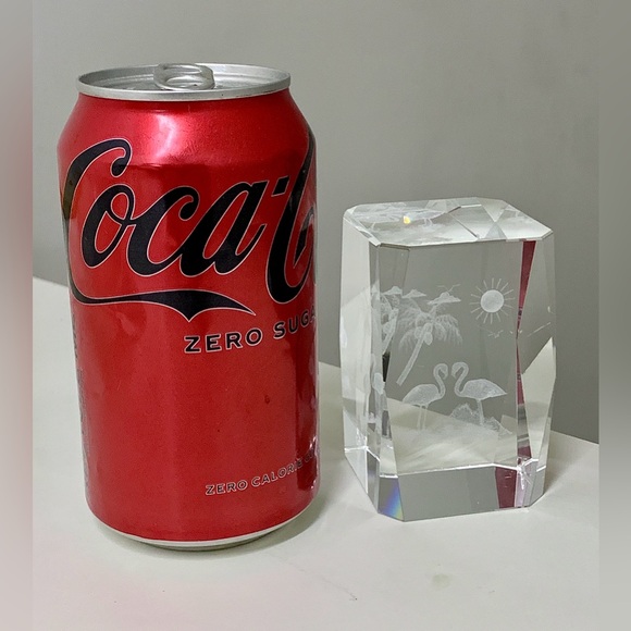 Solid Lead Crystal Laser Etched 3D Holographic Tropical Beach Scene Paperweight - Picture 12 of 16